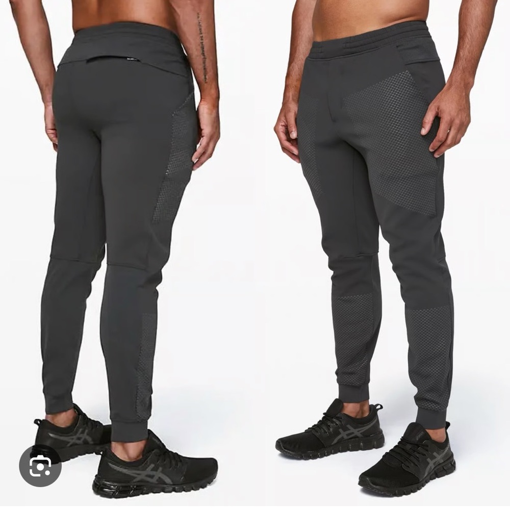 Lululemon Stronger as One *Barry Edition